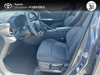 Photo 10 Toyota C-HR  1.8 Hybride 140ch Graphic MY26