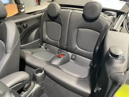 Photo 13 Mini Mini Cabrio Cooper S 178ch Edition Premium Plus BVA7