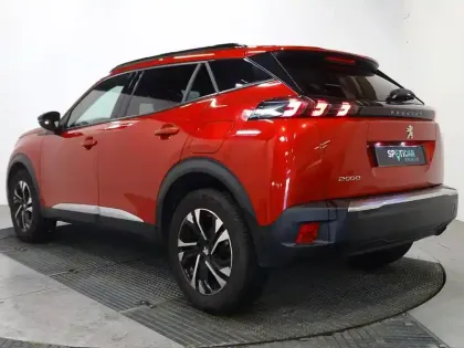 Photo 7 Peugeot 2008  1.2 PureTech 100ch S&S Allure