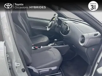 Photo 5 Toyota Aygo X  116h Graphic