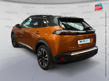 Photo 7 Peugeot 2008  e- 136ch GT