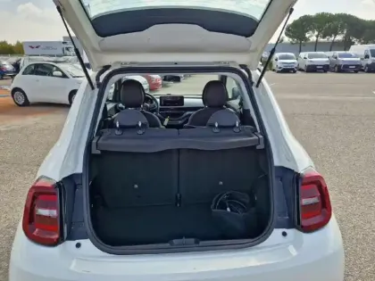 Photo 8 Fiat 500  e 95ch MY23