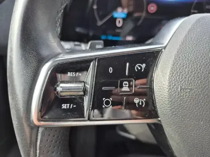 Photo 11 Renault Megane  E-Tech Electric EV60 220ch Techno super charge -C