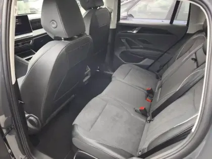 Photo 9 Volkswagen Tiguan  1.5 eHybrid 204ch Elegance DSG6