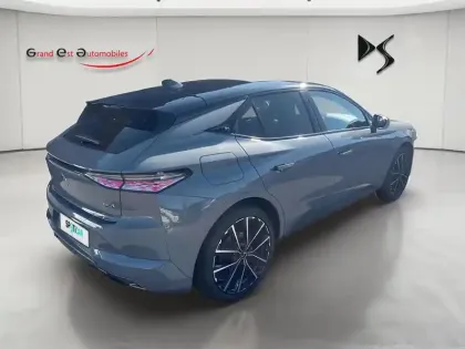 Photo 5 DS DS 4  E-TENSE 225ch La Première