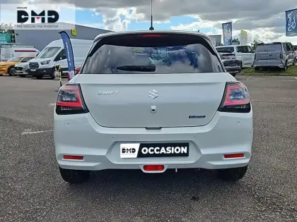Photo 10 Suzuki Swift  1.2 Hybrid 83ch Pack