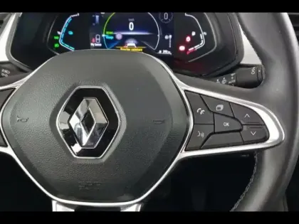 Photo 5 Renault Captur  1.6 E-Tech hybride 145ch Techno Fast Track