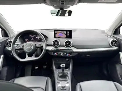 Photo 5 Audi Q2  35 TFSI 150ch Design Luxe