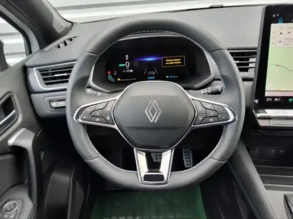 Photo 17 Renault Captur Nouveau E-Tech full hybrid 160 ch esprit Alpine