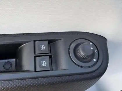 Photo 31 Renault Twingo III Zen SCe 75 - 20