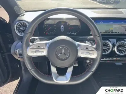 Photo 15 Mercedes Classe A  200 7G-DCT