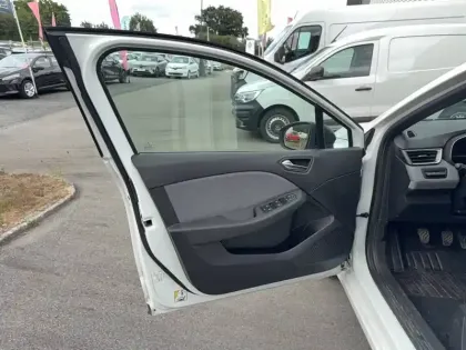 Photo 10 Renault Clio  TCe 90