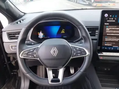 Photo 10 Renault Symbioz  E-Tech full hybrid 145