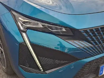 Photo 15 Peugeot 408  PHEV 225 e-EAT8