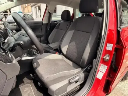 Photo 8 Volkswagen Taigo  1.0 TSI 110ch Life