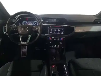 Photo 7 Audi Q3 45 TFSIe 245 ch S tronic 6 S line