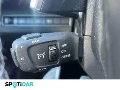 Photo 14 Peugeot 3008  HYBRID 225ch Roadtrip e-EAT8