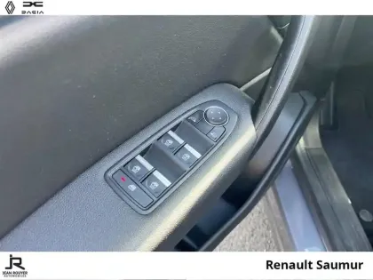 Photo 14 Renault Captur  1.6 E-Tech hybride 145ch Intens -21