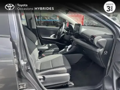 Photo 5 Toyota Yaris  116h Dynamic 5p MY22