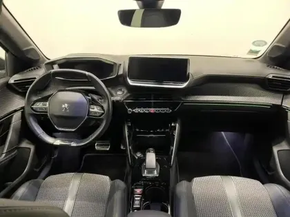 Photo 5 Peugeot 208  e- 136ch GT