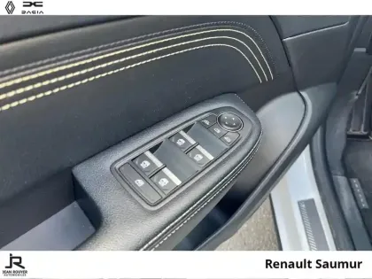Photo 14 Renault Arkana  1.6 E-Tech hybride 145ch Engineered -22