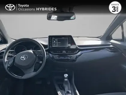 Photo 7 Toyota C-HR  1.8 Hybride 122ch Dynamic Ultimate E-CVT