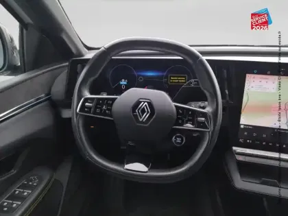 Photo 11 Renault Megane  E-Tech Electric EV60 220ch Techno super charge -B