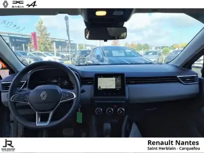 Photo 9 Renault Clio  1.6 E-Tech 145ch full hybrid Evolution - 24