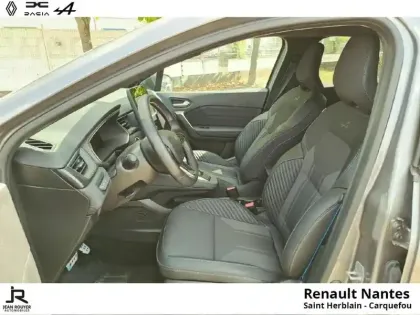 Photo 10 Renault Symbioz  1.8 E-Tech full hybrid 160ch esprit Alpine