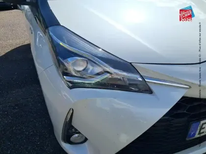 Photo 12 Toyota Yaris  100h Collection 5p