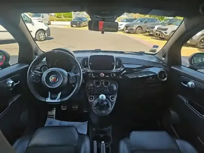 Photo 7 Abarth 500  1.4 Turbo T-Jet 165ch 595 Scorpioneoro
