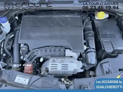 Photo 14 Citroën C3  1.2 PureTech 110ch S&S Shine Pack  EAT6