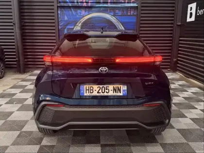 Photo 5 Toyota C-HR  1.8 Hybride 140ch Design NG23