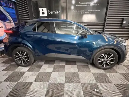 Photo 7 Toyota C-HR  1.8 Hybride 140ch Design NG23
