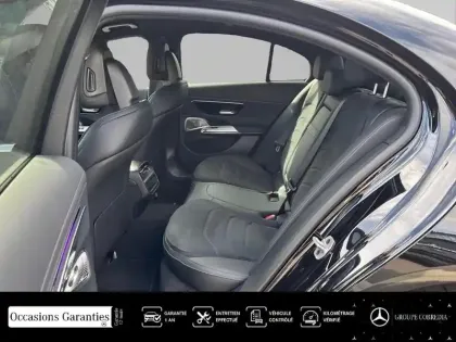 Photo 10 Mercedes Classe E  300 d e Hybrid EQ 197+129ch AMG Line 9G-Tronic