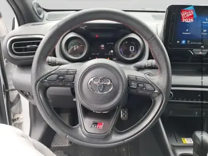 Photo 11 Toyota Yaris  116h GR Sport 5p MY22