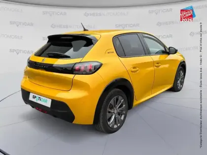 Photo 5 Peugeot 208  e- 136ch Style