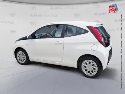 Photo 7 Toyota Aygo  1.0 VVT-i 72ch x-play x-shift 5p