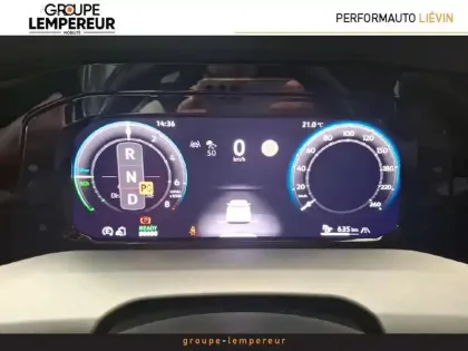 Photo 12 Volkswagen Golf  1.5 eHybrid 204ch VW Edition DSG6
