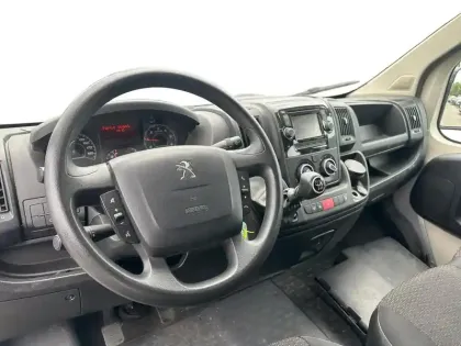 Photo 7 Peugeot Boxer  Fg 335 L2H2 2.0 BlueHDi 110 Cabine Approfondie Pro