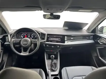 Photo 5 Audi A1  allstreet 35 TFSI 150ch Design Luxe S tronic 7