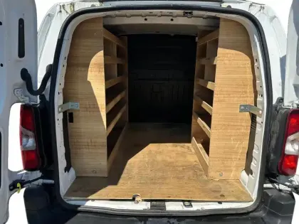 Photo 5 Peugeot Partner  Standard 650kg BlueHDi 75ch Premium 4cv