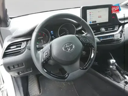 Photo 11 Toyota C-HR  1.8 Hybride 122ch Design Ultimate E-CVT