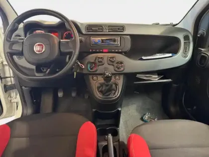 Photo 12 Fiat Panda  1.2 8v 69ch S&S  Euro6D
