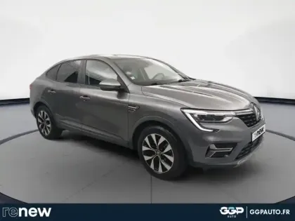 Photo 111 Renault Arkana  1.6 E-Tech 145ch Business