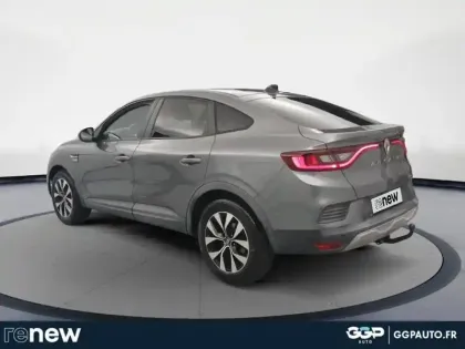Photo 32 Renault Arkana  1.6 E-Tech 145ch Business