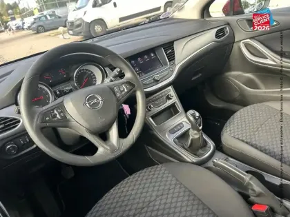 Photo 14 Opel Astra  1.2 Turbo 110ch Edition 6cv