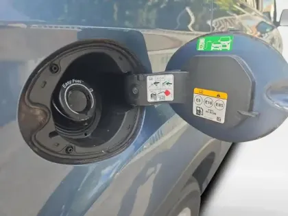 Photo 24 Ford Kuga  1.5 Flexifuel-E85 150ch Stop&Start Titanium 4x2 Euro6.2