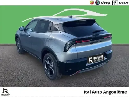 Photo 6 Alfa Romeo Junior  Elettrica 156ch 54kWh Sport Speciale
