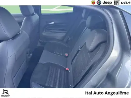 Photo 9 Alfa Romeo Junior  Elettrica 156ch 54kWh Sport Speciale